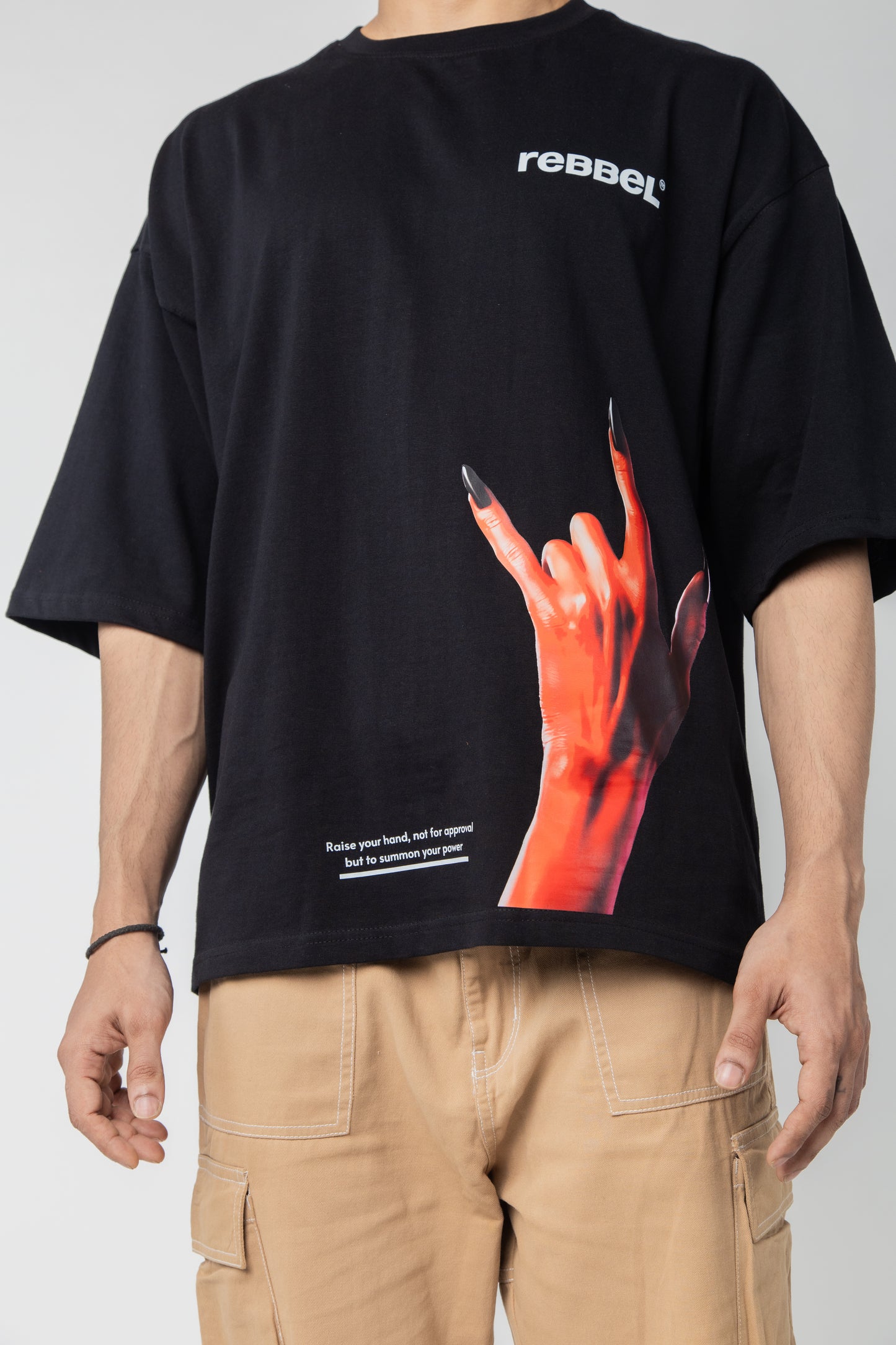 DEVIL'S HAND TEE