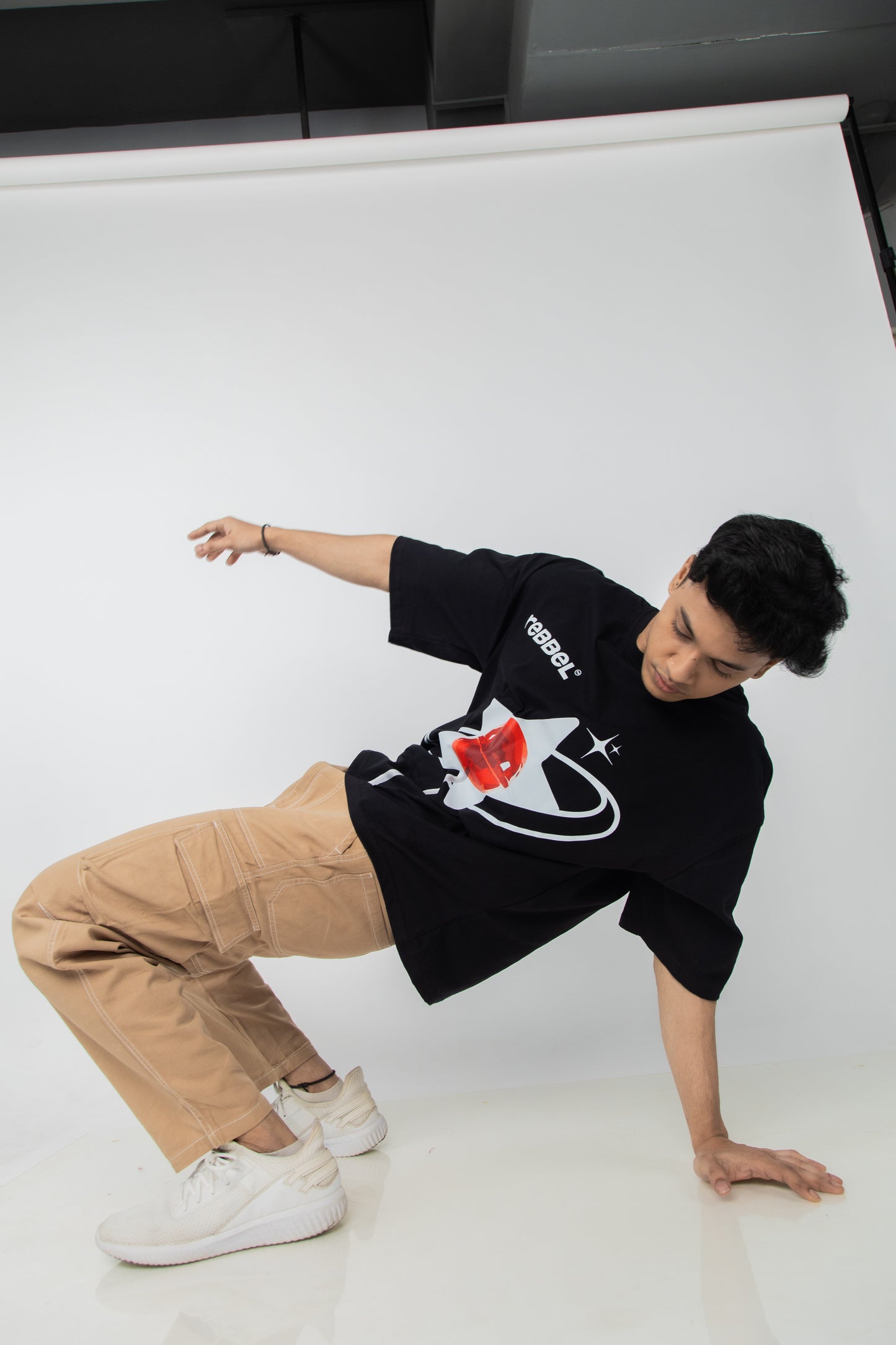 COSMIC POP TEE