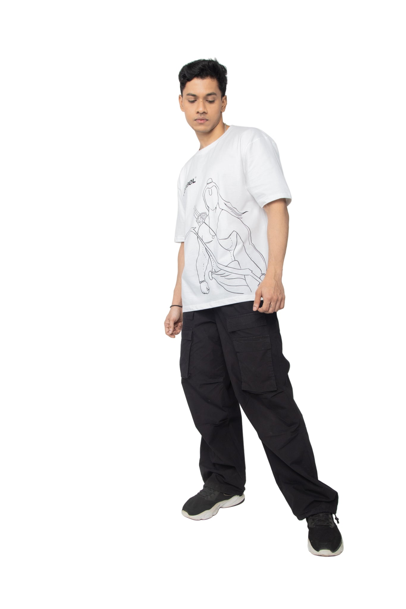 MARYADA TEE - Rebbel